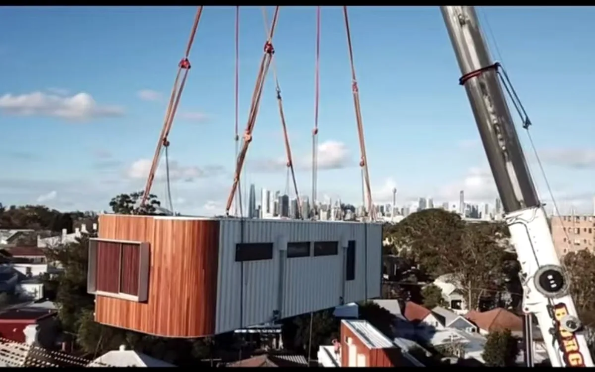 Urban Module Lift